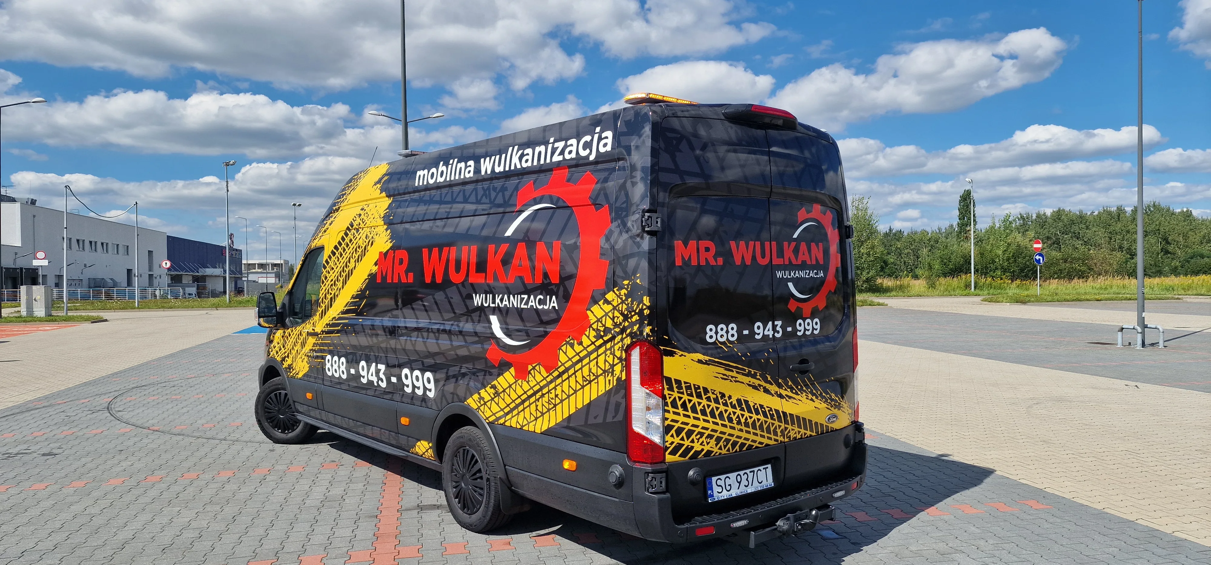 Wulkanizator mobilny 24h Łomianki Mobilny wulkanizator Łomianki przy wymianie opon